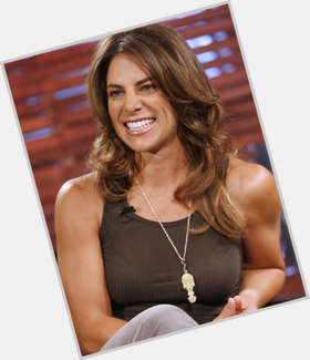 Jillian Michaels Athletic body,  light brown hair & hairstyles