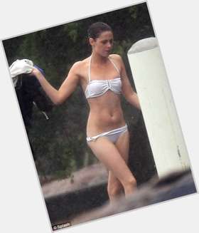 Kristen Stewart Slim body,  light brown hair & hairstyles