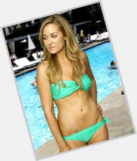 Lauren Conrad Slim body,  light brown hair & hairstyles