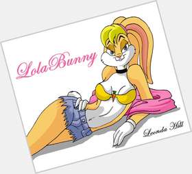 Lola Bunny Slim body,  blonde hair & hairstyles