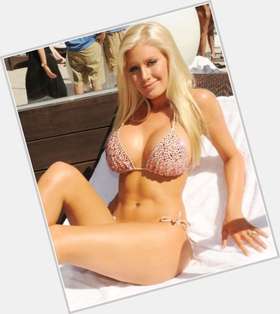 Michelle Hunziker Athletic body,  blonde hair & hairstyles