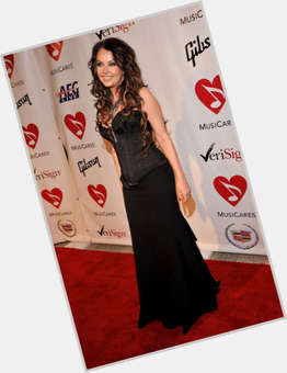 Sarah Brightman Average body,  dark brown hair & hairstyles