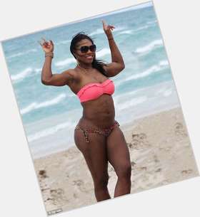 Serena Williams Bodybuilder body,  black hair & hairstyles