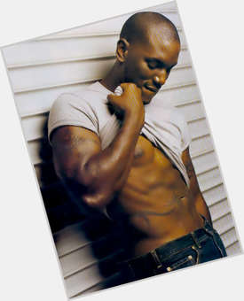 Tyrese Gibson Athletic body,  bald hair & hairstyles