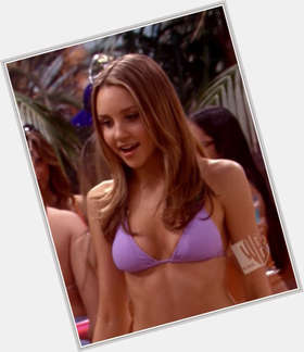 Amanda Bynes Slim body,  dyed blonde hair & hairstyles