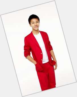Brandon Soo Hoo Slim body,  black hair & hairstyles