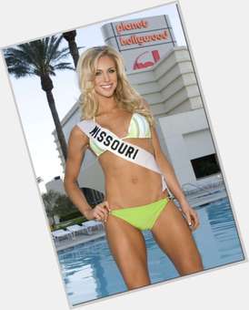 Candice Crawford Athletic body,  blonde hair & hairstyles