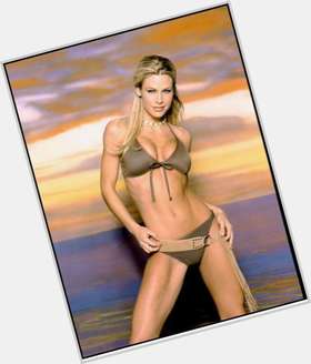 Carol Grow Athletic body,  blonde hair & hairstyles