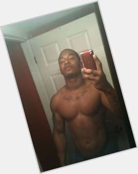 Chingy Average body,  black hair & hairstyles