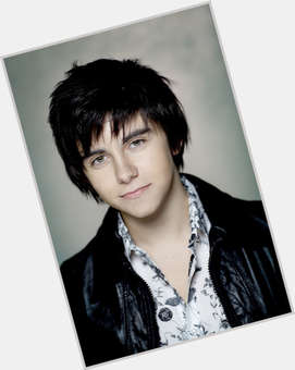 Declan Galbraith Average body,  black hair & hairstyles