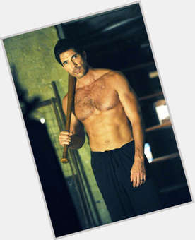 Dylan Mcdermott dark brown hair & hairstyles Athletic body, 