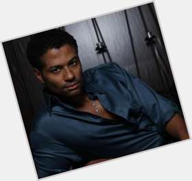 Eric Benet dark brown hair & hairstyles Athletic body, 