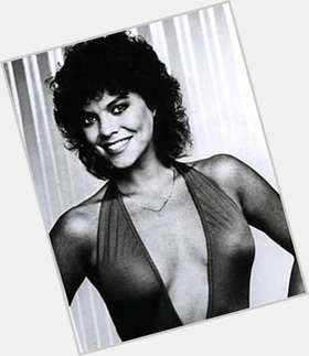 Erin Moran Average body,  light brown hair & hairstyles