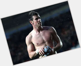 Gareth Bale Athletic body,  dark brown hair & hairstyles