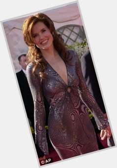 Geena Davis Athletic body,  dark brown hair & hairstyles