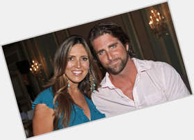 Grant Reynolds Athletic body,  light brown hair & hairstyles