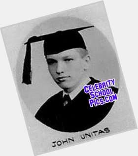 Johnny Unitas Average body,  blonde hair & hairstyles