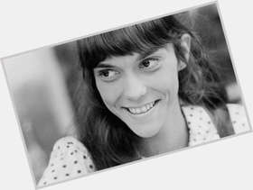 Karen Carpenter Slim body,  dark brown hair & hairstyles