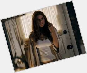 Kate Mara Slim body,  red hair & hairstyles