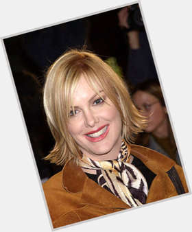 Katie Wagner Average body,  blonde hair & hairstyles