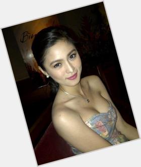 Kim Chiu Slim body,  dark brown hair & hairstyles