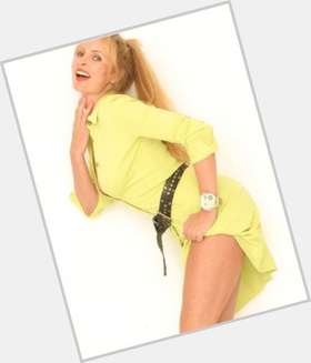 Melanie Good Athletic body,  blonde hair & hairstyles