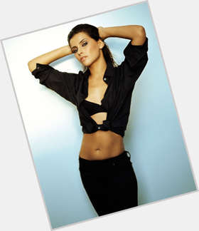 Nelly Furtado Slim body,  black hair & hairstyles