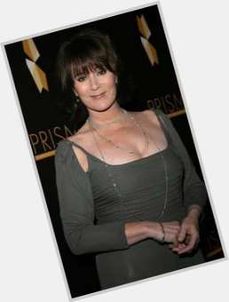 Patricia Richardson Average body,  light brown hair & hairstyles