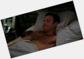 Paul Adelstein Average body,  dark brown hair & hairstyles