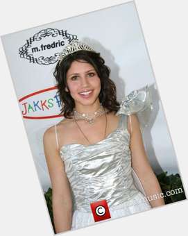 Rachel Sibner Slim body,  black hair & hairstyles