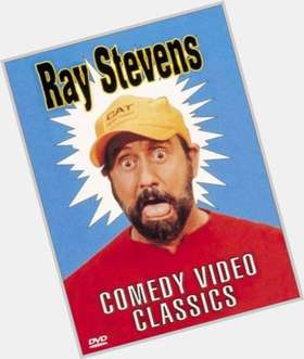 Ray Stevens Average body,  light brown hair & hairstyles