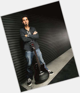 Serj Tankian Slim body,  black hair & hairstyles