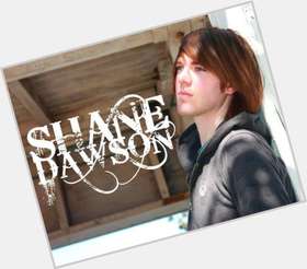 Shane Dawson Slim body,  light brown hair & hairstyles