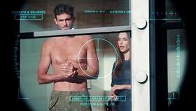 Matthew Smith shirtless in Stitchers 1-04