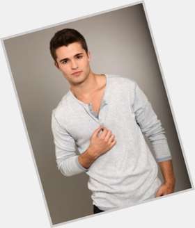 Spencer Boldman dark brown hair & hairstyles Athletic body, 