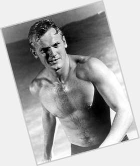 Tab Hunter Average body,  blonde hair & hairstyles