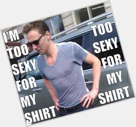 Tom Hiddleston dyed brown hair & hairstyles Athletic body, 